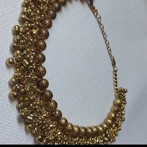 Bells Choker